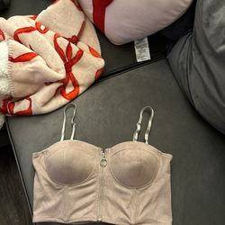 Woman’s Shirt 