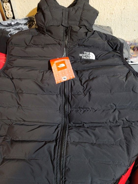 Northface Men Vest Black,Blue&Grey