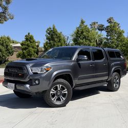 2017 Toyota Tacoma