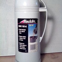 Vintage 1993 Aladdin Quart 32 Oz Thermos Bottle with Cup for Hot & Cold - Made In USA - NEW