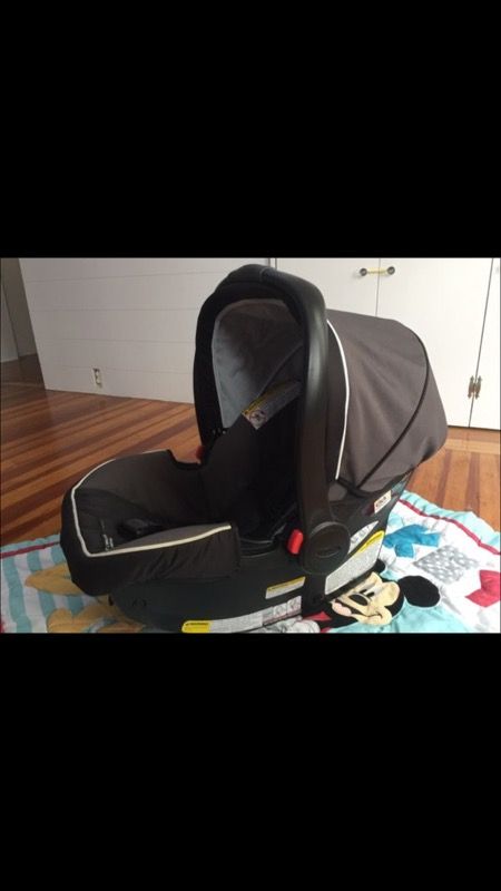 Baby car seat