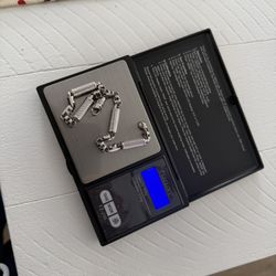 10k White Gold Bracelet 18.34 Grams 