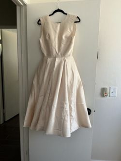 Champagne Sleeveless Pleated Midi Dress with Pockets size s never used