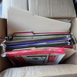 Pendaflex And Manila Folders