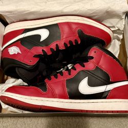 Men’s Nike Air Jordan 1 Mid Size 8