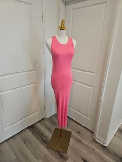 Pink dress