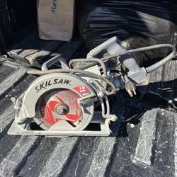 Skill Saw 7 1/4 Worm Drive Saw