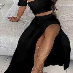 Women’s Black Crop Top High Waisted Skirt With Slit Size M