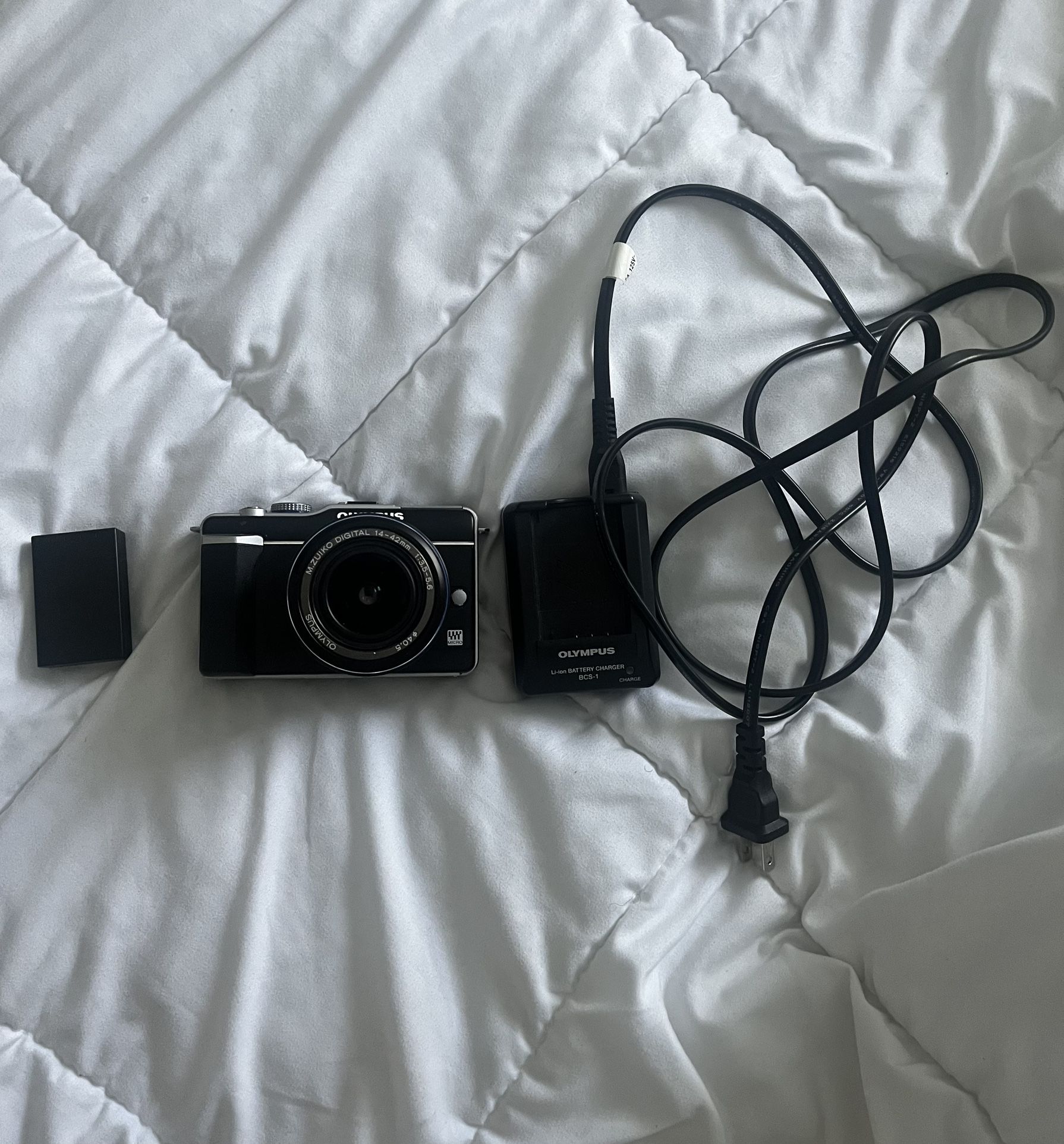 Olympus Camera Starter kit