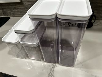 Pantry/kitchen storage containers