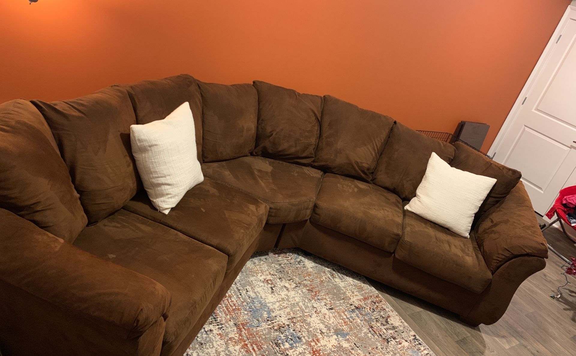 Very comfortable Brown Sectional