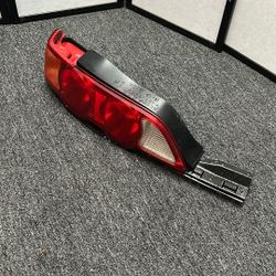 2002 2004 ACURA RSX LEFT SIDE TAIL BRAKE LIGHT (contact info removed)8 OEM