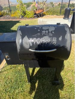 🔥 Traeger Mesa 22 Wood Pellet Grill (Model TFB42PLF)