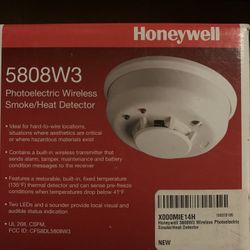 HoneyWell Smoke Detector 
