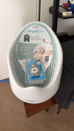 Baby bath support w/ thermometer