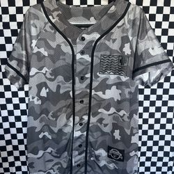 Men’s Pink dolphin camo jersey 