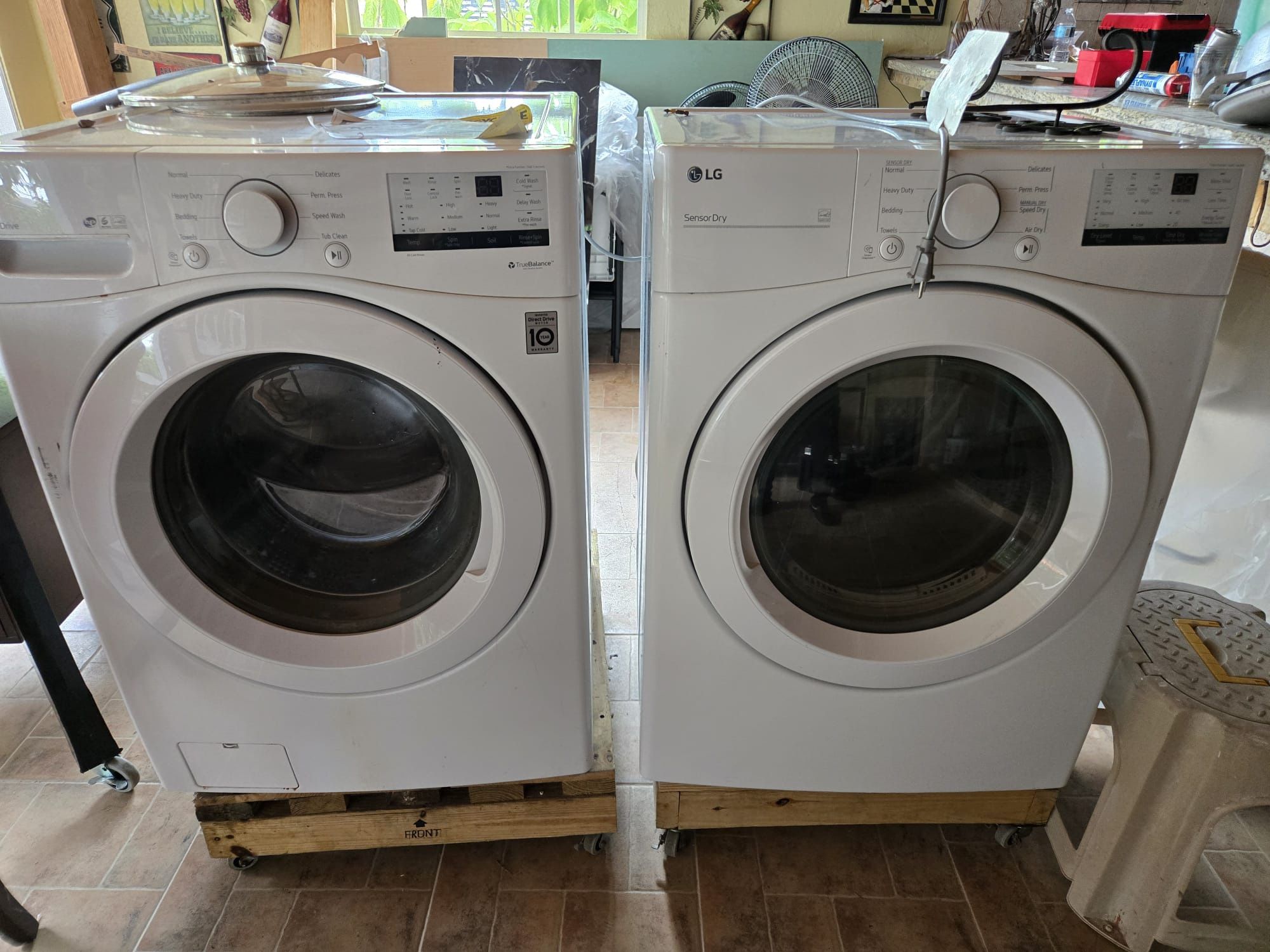 Washer & Dryer Set LG