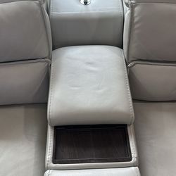 Milan Leather Fog Reclining Sofa Good condition