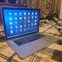 Laptop Apple Macbook Pro De 15 Pulgadas Retina Procesador Intel Core i7 Con Programas 