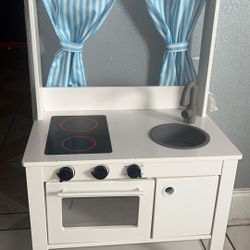 IKEA KIDS KITCHEN 