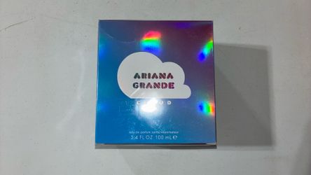 Ariana Grande “Cloud”