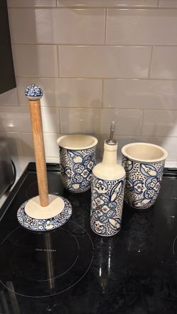 Kitchen utensils