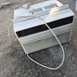 Aire. Frio. Funciona ala  perfección