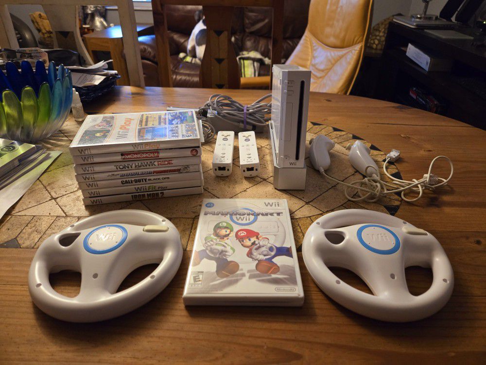 Wii Mario Kart Bundle. Console, 2 Controllers, 2 Nunchucks, Racing Wheels, Game Lot