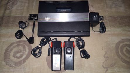 Vintage Atari 7800 Pro System (Tested)