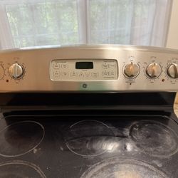 30 Inch GE Electric Range Stove