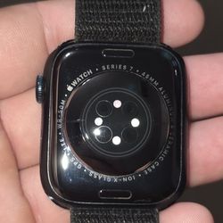 Apple Watch Series 7