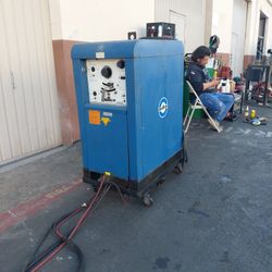 Miller AC/DC Gas Tungsten -arc Welding Machine