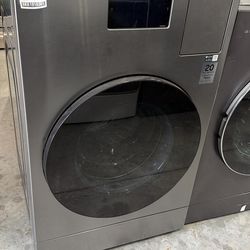 Bespoke washer and dryer all in one