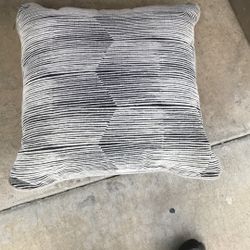 Sofa Throw Pillow 2 Avail