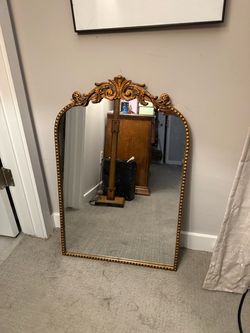 Vintage style mirror