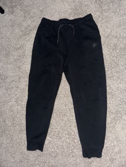 Nike tech fleece pants