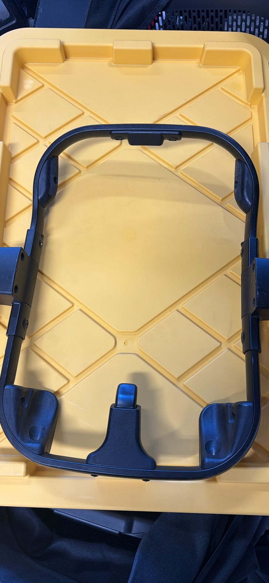 Nuna Carseat Adapter