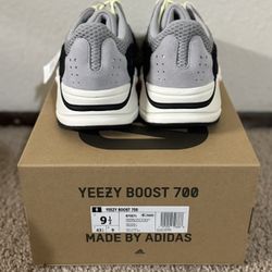 Adidas Yeezy