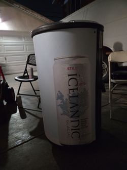 Ice cooler