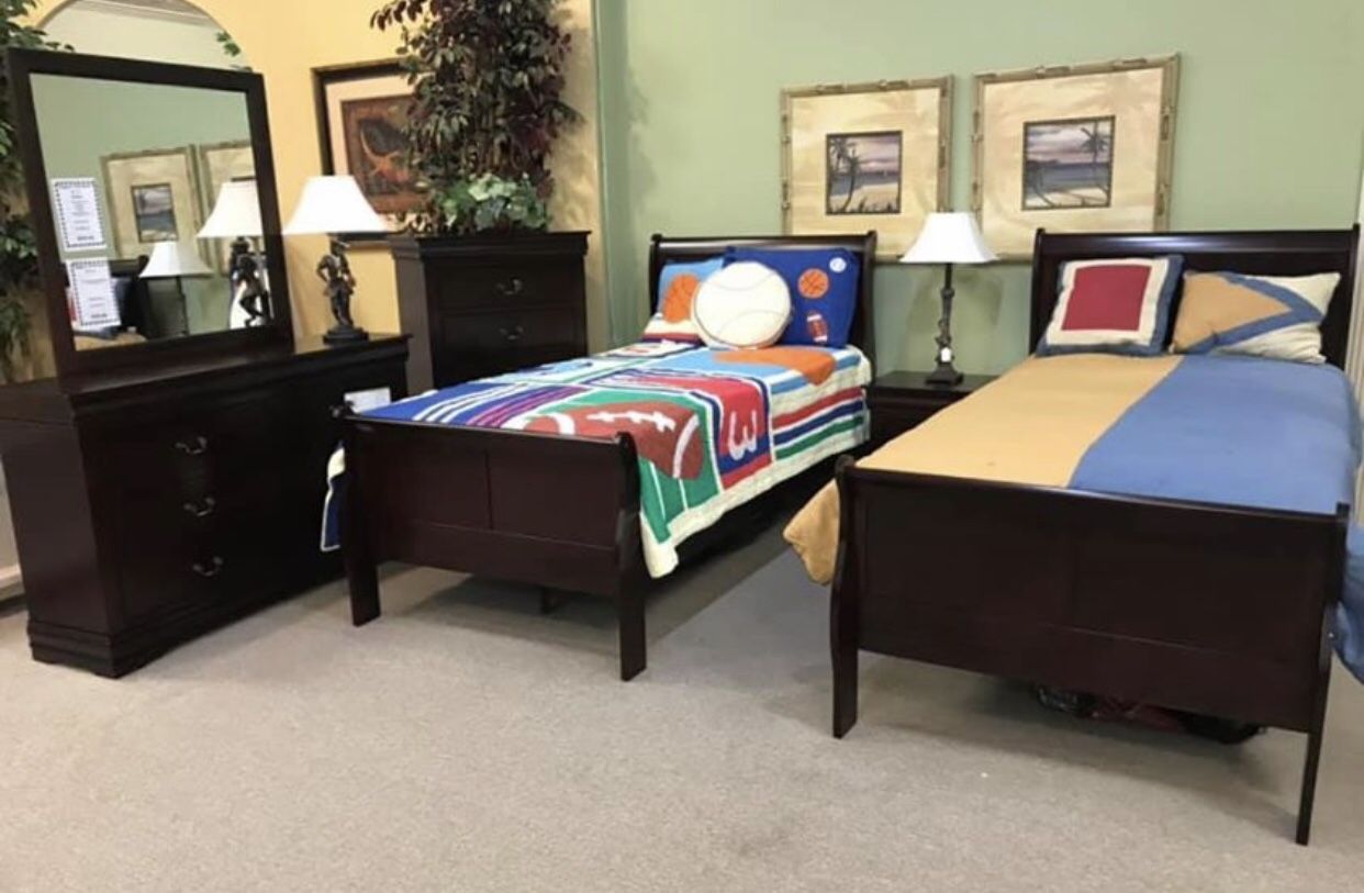 Twin bedroom set