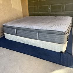 Queen Sized Mattress + Box Spring (Delivery Available)