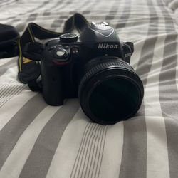 Nikon D3300 With 3 Lenses