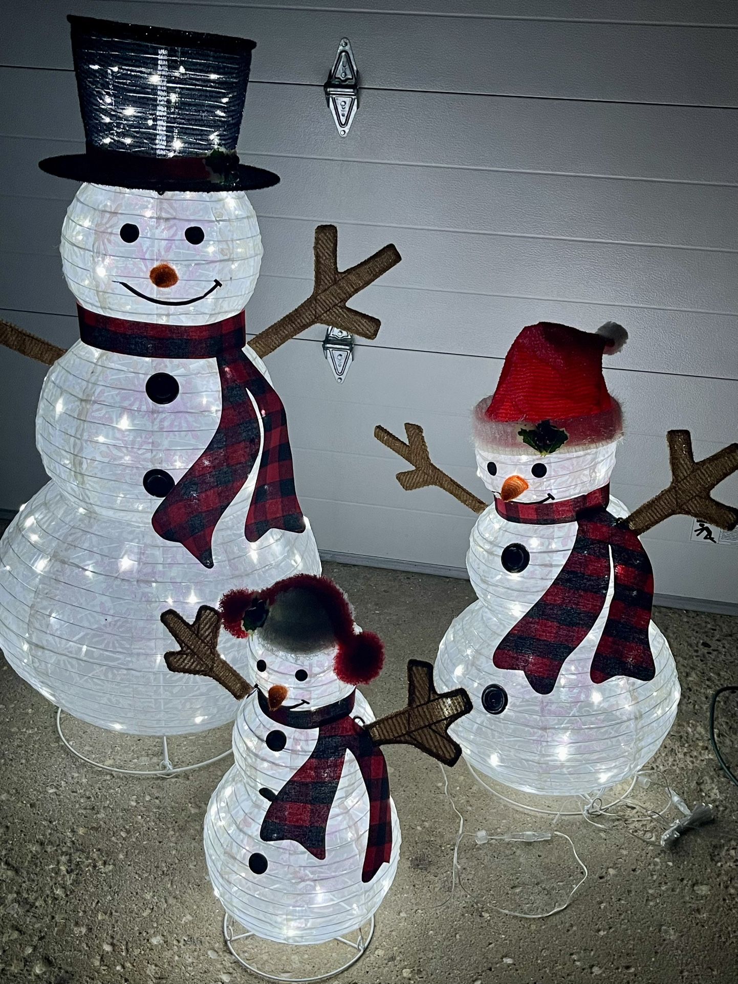 Brand New Indoor Or Outdoor Large Christmas Decoration Set With LED Lights