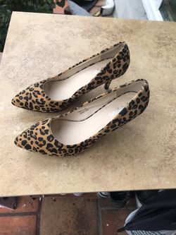 Women's shoes us size 6