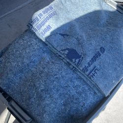 Moving Blankets, 10 X 10 Or Longer