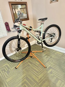 Gary Fisher Hi-fi Full Suspension Mountain Bike 29”