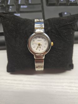 Fashion Watch Female