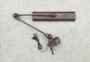 Vintage Art Speciality Co. Art Deco Mounting Drafting Light