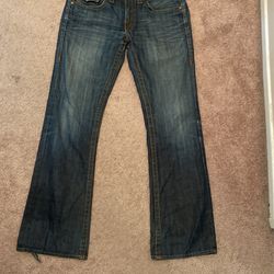 True Religion Jean Size 31 (row 31 Seat 33)