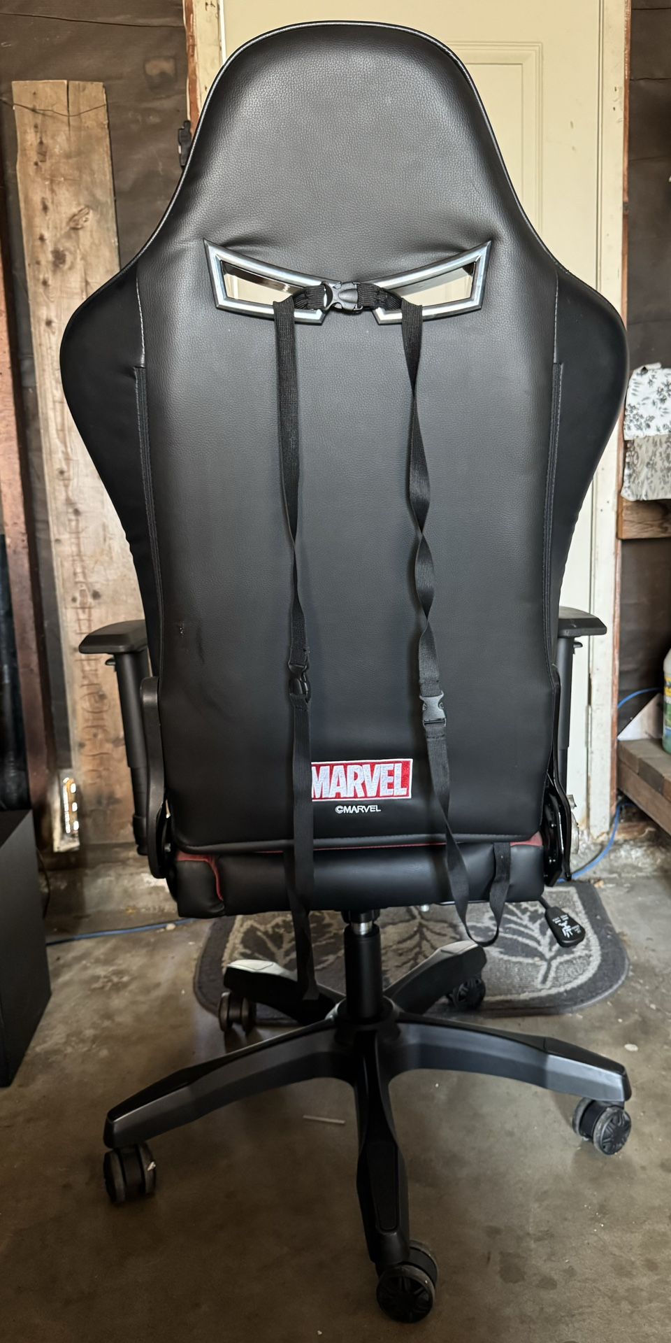 Silla Usada En Buenas Condiciones 200 O Mejor Oferta